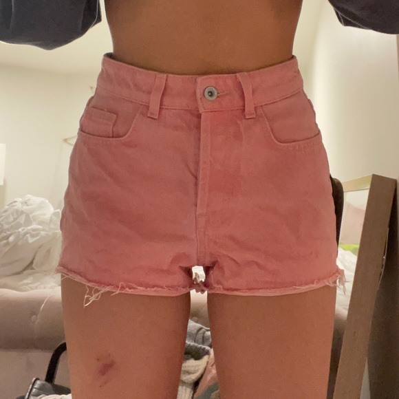 Zara pink denim shorts - Picture 1 of 3